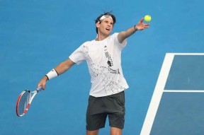 蒂姆连续七场比赛得分超过晋级下一阶段，澳大利亚队不断突破！比赛高潮迭起的简单介绍-JIUYOU GAMES