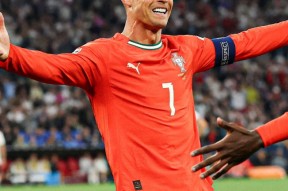 C罗回归首秀大放异彩，海港主场球迷高呼名字的简单介绍-九游娱乐游戏