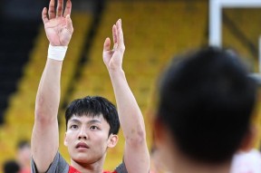 社区盾赛后再迎强敌，休斯敦火箭篮板制胜，主帅态度：悬念犹存，年轻球员得到机会的简单介绍-九游娱乐